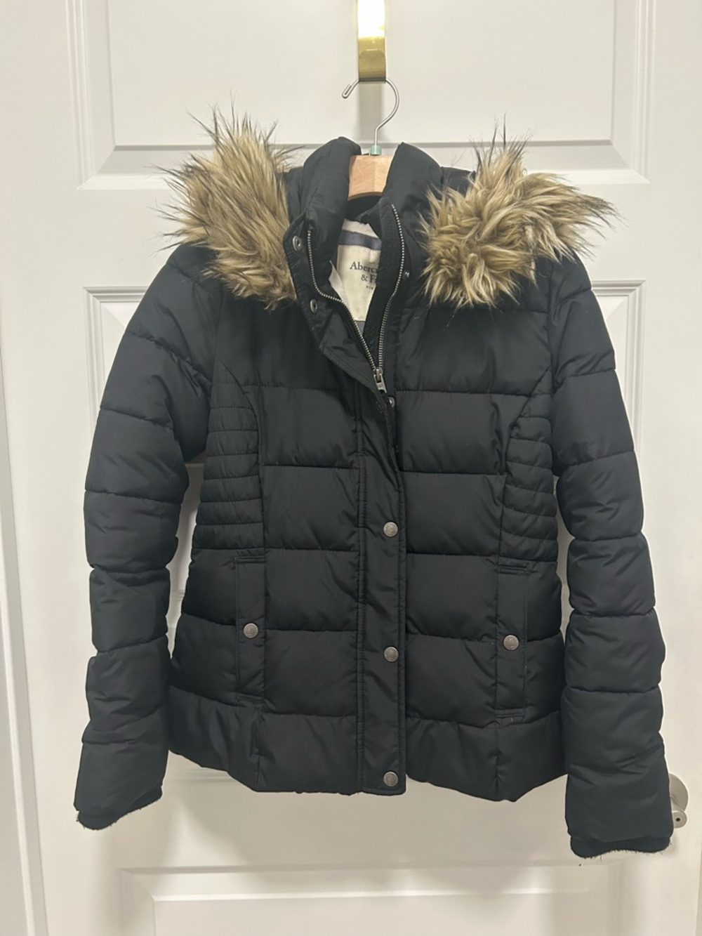 Abercrombie & Fitch Black Quilted Puffer with Faux Fur Hood Trim